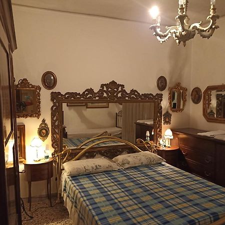 مبيت وإفطار مودينا Casa Gramsci المظهر الخارجي الصورة