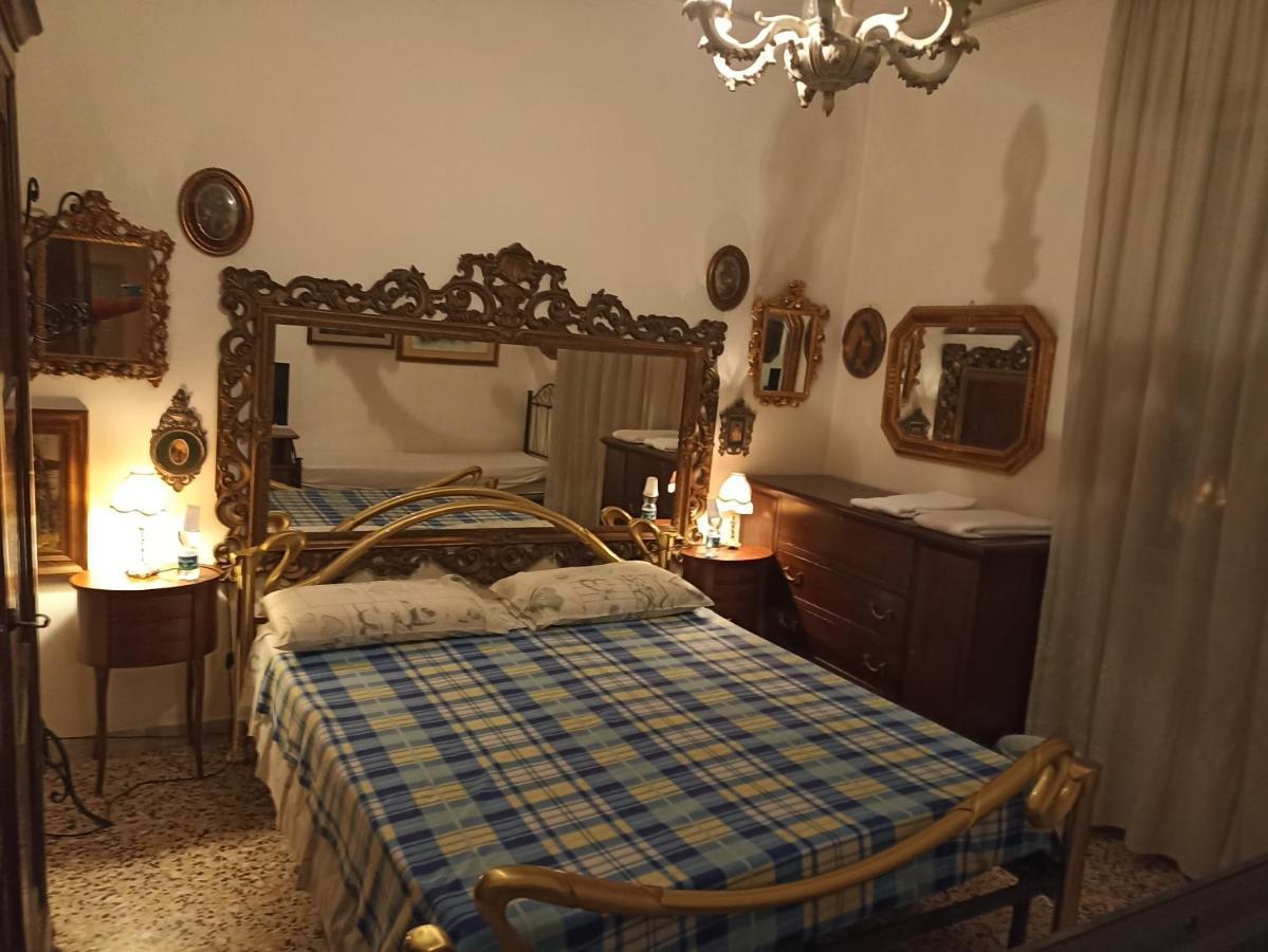 مبيت وإفطار مودينا Casa Gramsci المظهر الخارجي الصورة